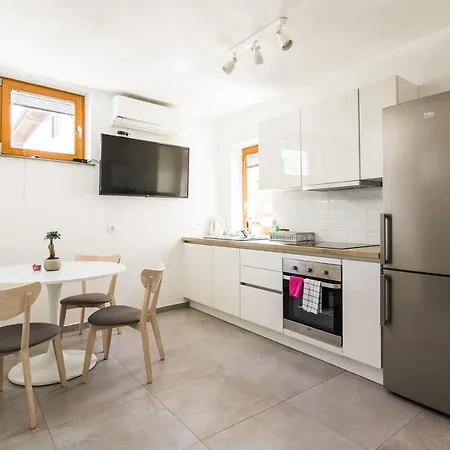 Pr' Petrcu Apartment Tolmin Exterior photo